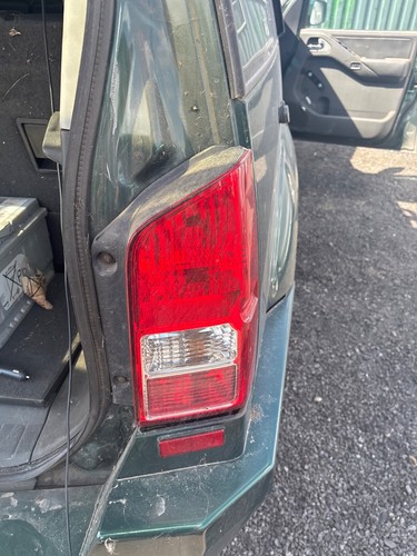 Rear tail light assembly - tail,